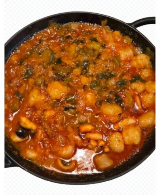 차려낸 매콤양념 낙곱새전골 고소한곱대창 풍성한해물, 1개, 700g