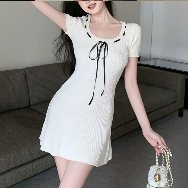 cammello 러블리 스티치 리본 배색 반팔 미니원피스 니트 원피스