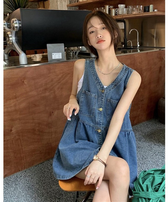 梨卡 女裝 牛仔背帶洋裝 無袖吊帶背心裙 韓版顯瘦短裙 百搭款式