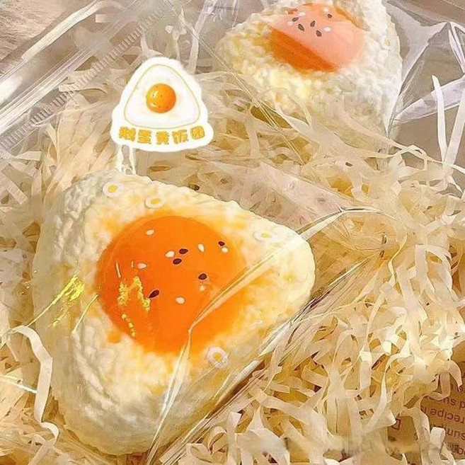 小胖蕉捏捏樂解壓玩具 模擬食玩, *飯糰捏捏, 1個