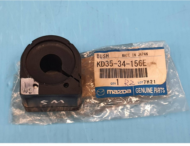 MAZDAgenuine parts KD35-34-156E 平均桿橡皮 適用於 CX5/馬2, 1個