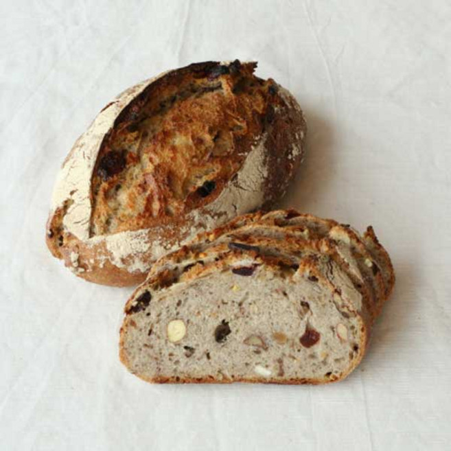 [경주제과] 무 방부제 수제생산 비건빵 견과 건과일 우리밀 깜빠뉴, 330g, 1개