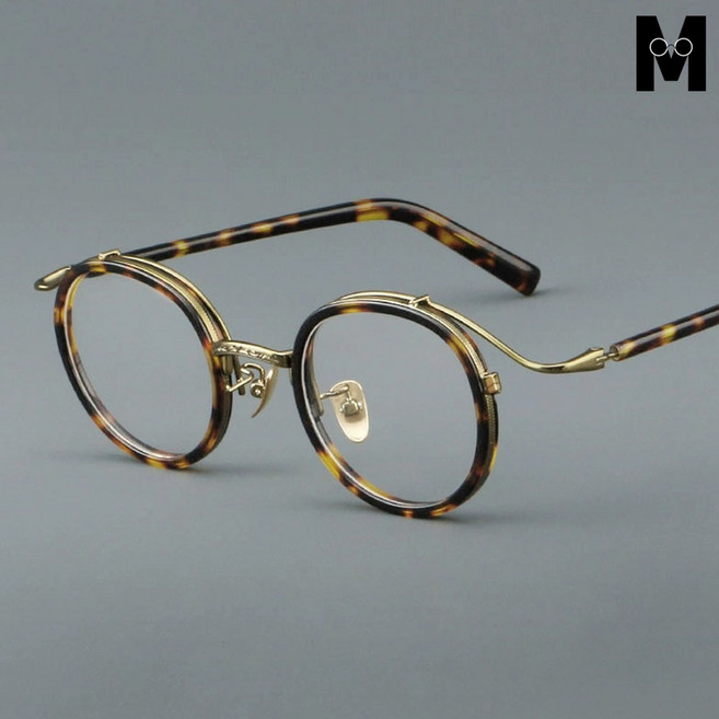 이 안경이 바로 오리지널 레트로 패션탬