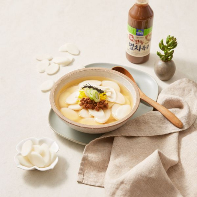 면사랑 우리쌀떡국떡 700g 3개 + 육수멸치 양지 바지락 500g 종 택 1, 우리쌀떡국떡700g 3개+양지육수500g1개