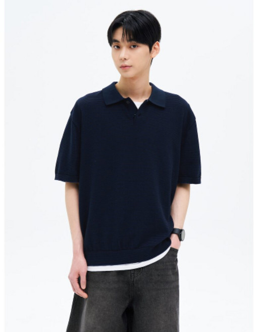 에잇세컨즈 8SECONDS 잔스트라이프 칼라 니트 풀오버 네이비 1694555