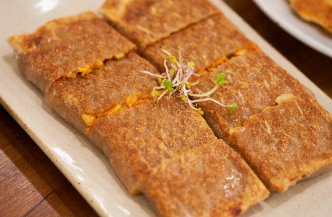 김치메밀전병 1.2kg, 4개