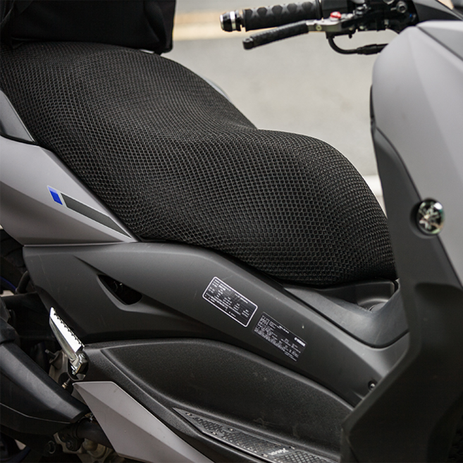 MVP 쿨시트 전차종 오토바이쿨시트 개선형안장 쿨메트 3D메쉬 PCX NMAX XMAX, M, 1개