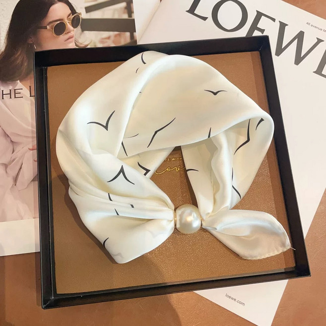 새틴 실크 진주볼 자석 스카프 SH1804RE