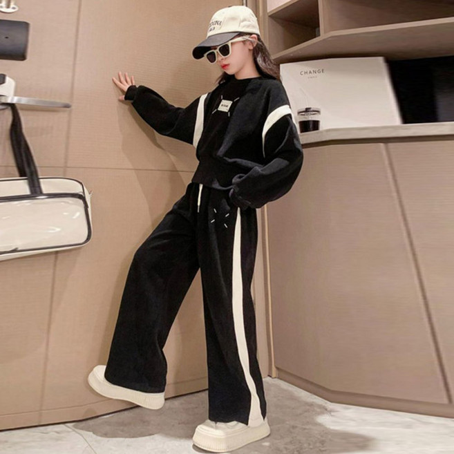 가을 주니어 여아 스퀘어 루즈핏 트레이닝 상하세트