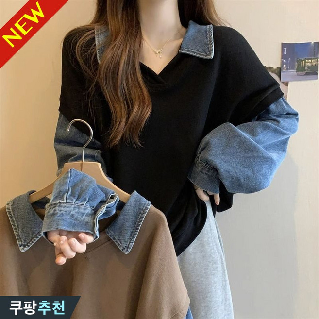 (26년 신상) 150kg까지 빅사이즈 여성 페이크 투피스 데님 셔츠 패치워크 카라 맨투맨 긴팔티 봄 가을 편한 독특한 트렌드 브이넥 레이어드 패션 날씬해보이는 배색 디자인 티셔츠