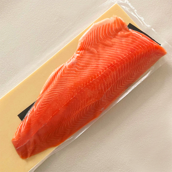 프리미엄씨푸드몰 노르웨이 생연어 혈합육제거, 1kg, 1개