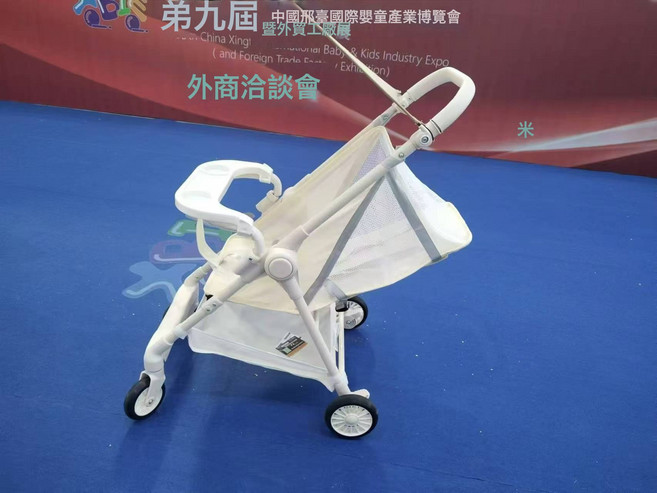 DFMEI 嬰兒手推車旅行車口袋傘車摺疊可躺溜娃神器可登機嬰兒車小巧輕便, 可坐可躺暖陽白+餐盤置物兜:如圖