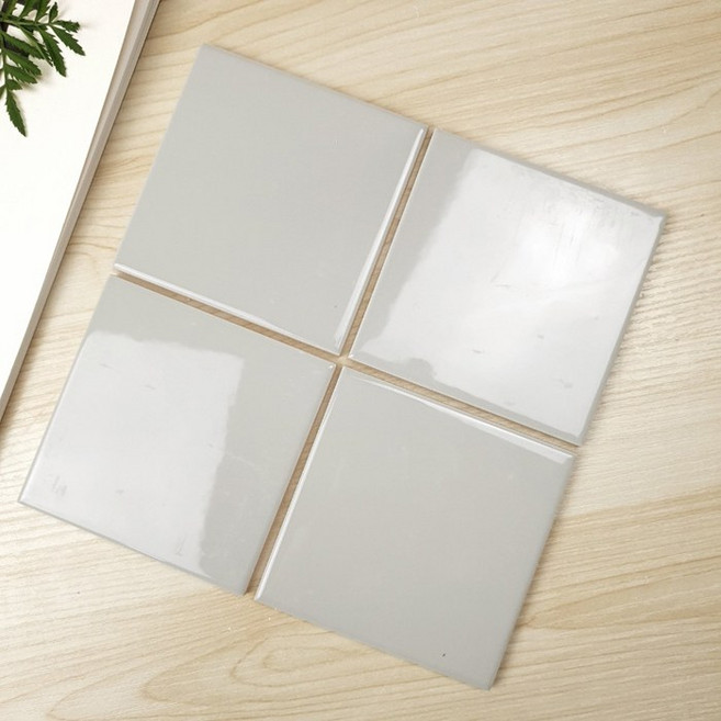 타일닷컴 단색 정사각 타일 레인보우 16컬러(100X100), 14 .유광 연회색-1장(0.01㎡), 1개