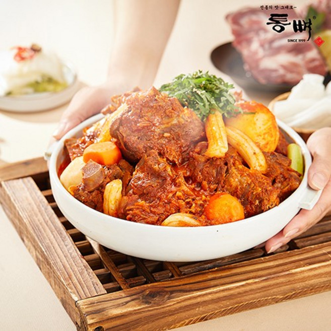 [통뼈공식몰] 통뼈 분모자 매운 뼈찜 1kg, 2개