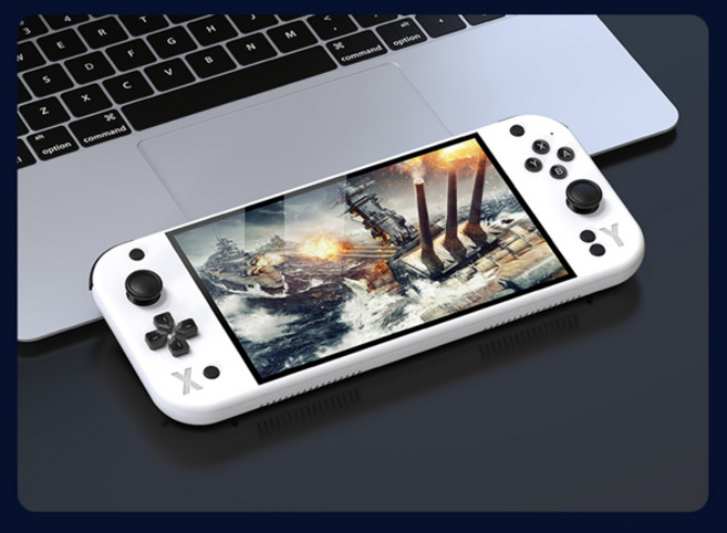 2025 최신 G90 디자인 휴대용 게임기 7인치 64GB 레트로 휴대용 게임기 PSP PS1 선물, [01] White