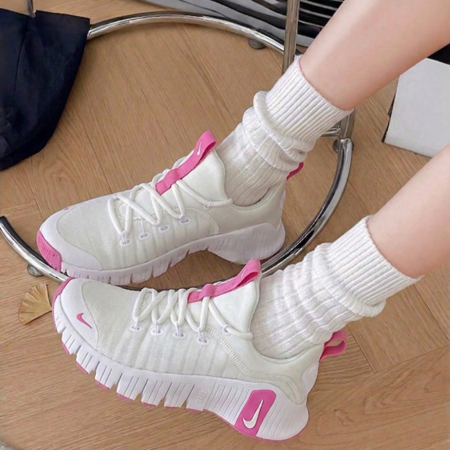 나이키 여성 운동화 프리 메트콘6 러닝머신 헬스화 웨이트 크로스핏