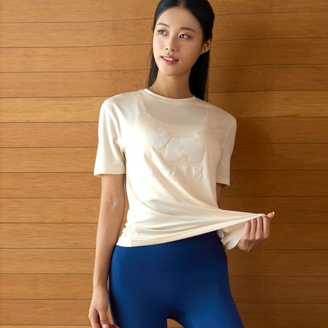 로코엘라 아가타 스포츠 에어 스킨 7데이즈 스탠다드 티셔츠