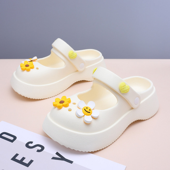 瑪麗珍洞洞鞋女款外穿涼鞋夏款2026新款防滑包頭厚底太陽花涼拖鞋, 10 cm, 2762太陽花白色:39/40