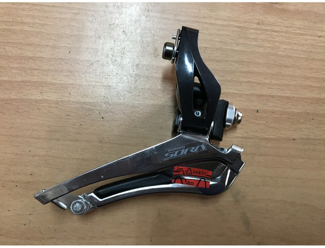 Shimano SORA R3000 FD-R3000 2x9速 前變速器 - 耳掛式中變, 1個