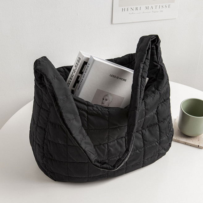 엔도르시 여성용 구름 패딩 라지사이즈 숄더백 EBA830