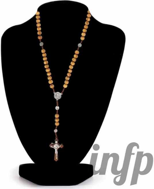 인프마켓 나무 십자가 목걸이 천주교목걸이 천주교십자가목걸이 나무묵주