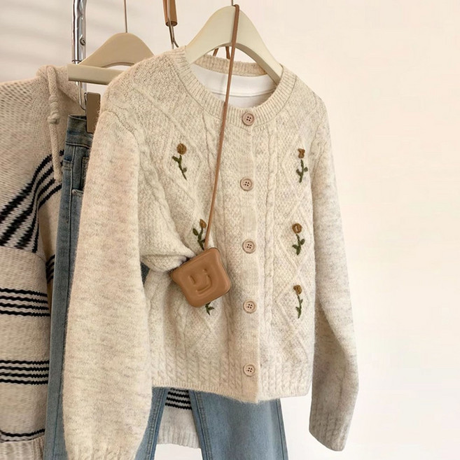 메이킹유 꽃자수 빈티지 니트 WA9196에르닌가디건