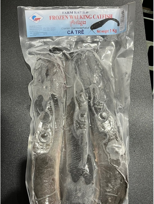 냉동메기1KG 냉동메기홀 CA TRE Frozen Walking Catfish WORLDFOOD, 1개