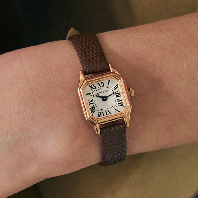 [세인트스코트/26신상] 노빌레 스퀘어 가죽 시계 + 선물포장 + 쇼핑백 / ST1105