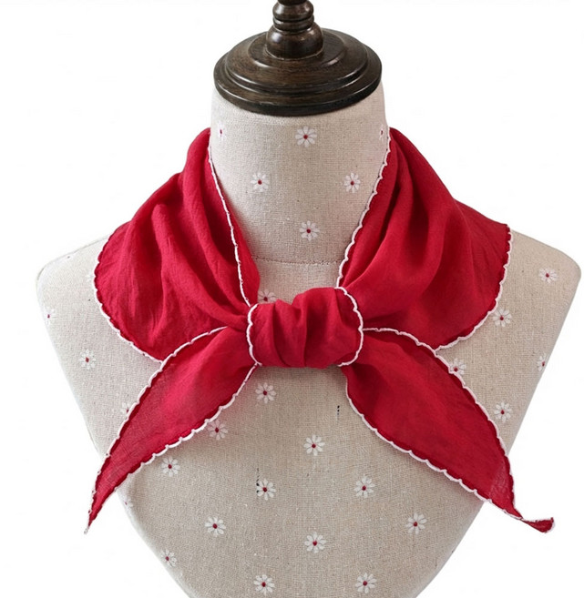 메리앤유 국내생산 스티치 포인트 쁘띠 미니 삼각 스카프 목수건 목보호