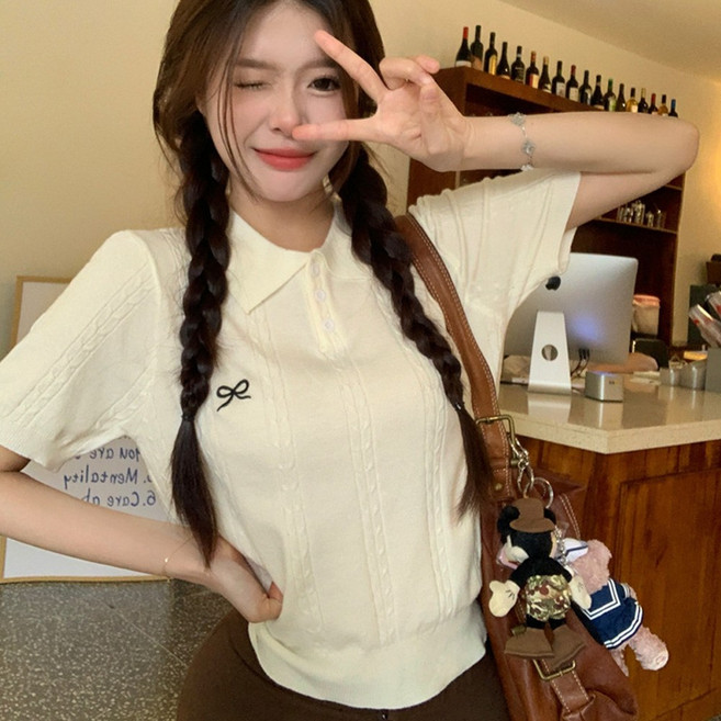 후암마켓 여성 반팔 니트티 리본자수 케이블 데일리 카라 니트