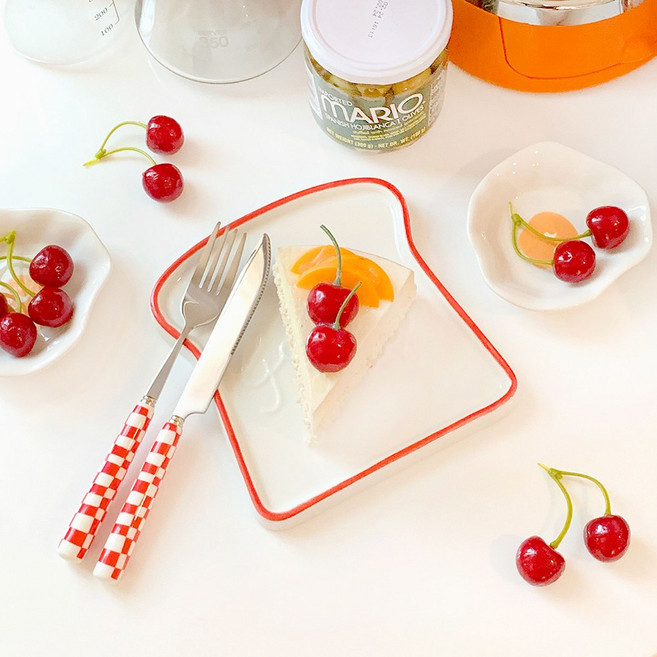 헤이루미 홈카페 식빵 플레이트 접시, 1개, 레드 브레드