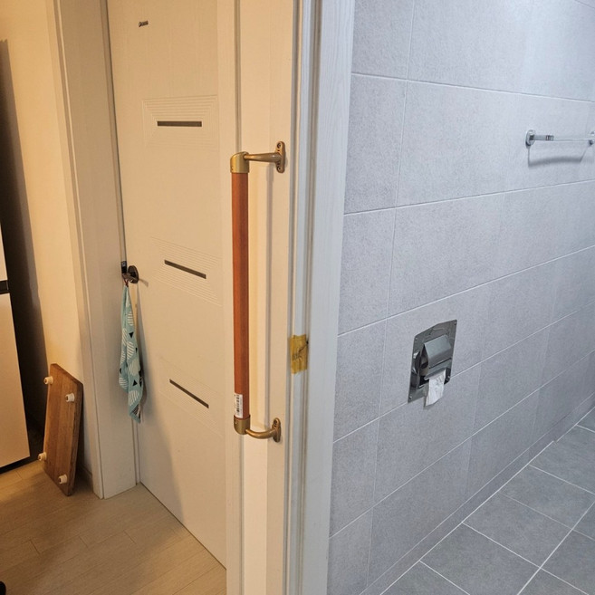 60cm ASH-108 문틀전용 원목안전손잡이 장축 긴 보조손잡이 안전바 노인 장기요양 복지용구 실버용품 요양등급 어르신용품, 노인장기요양등급 할인구매(본인부담금 9%), 1개