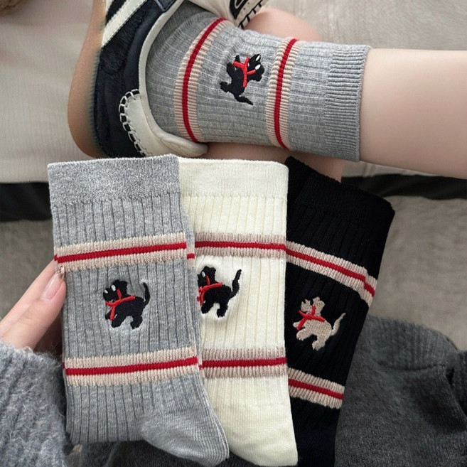 Banjiwu 여성 양말 스트라이프 강아지 겨울 양말 장목 양말 중목 양말 운동 패션 자수 순면 양말 3족 세트