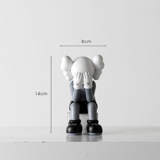 KAWS 藝術家公仔 裝置藝術擺設, 小隻 / 坐款