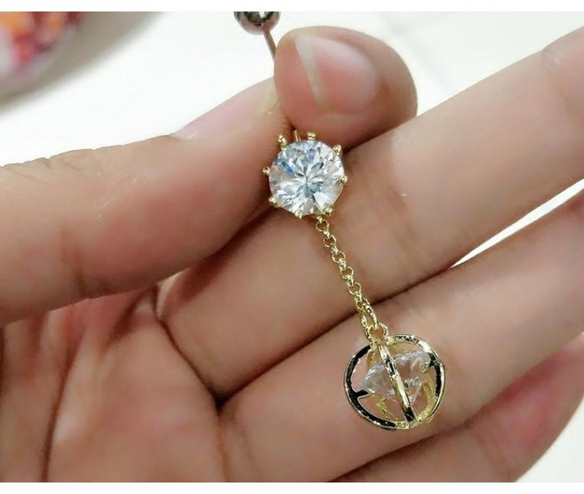 D6 細針八星鋯石垂墜式肚臍環, 1個, 現貨-金色
