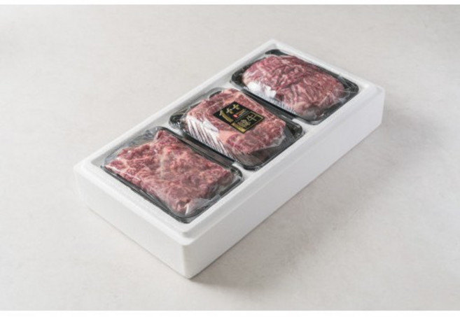 투쁠 한우 [1++ No.9 등급] 선물세트 (4종) [원산지:국산(충청북도 음성군) 등], 1개, 한돈+한우 선물세트