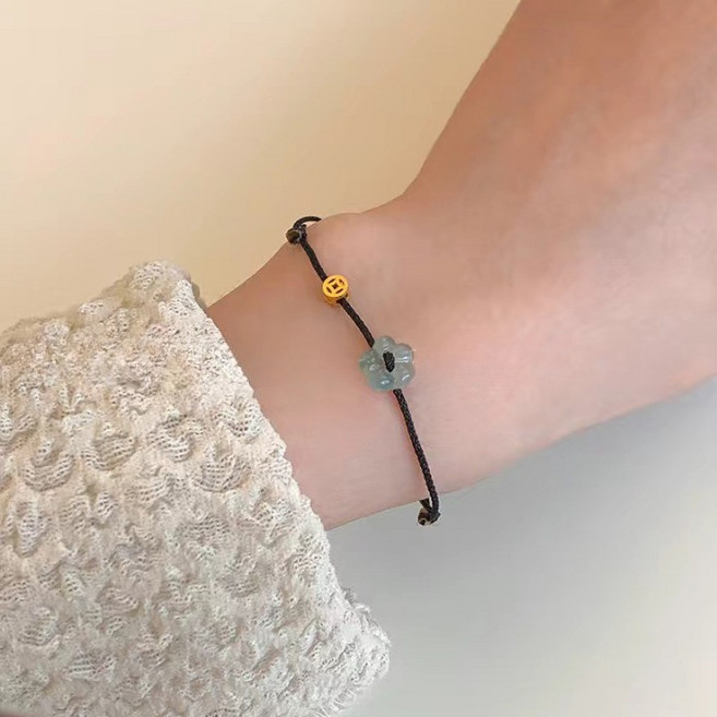 노니모니 행운을 가져다주는 럭키 꽃 팔찌