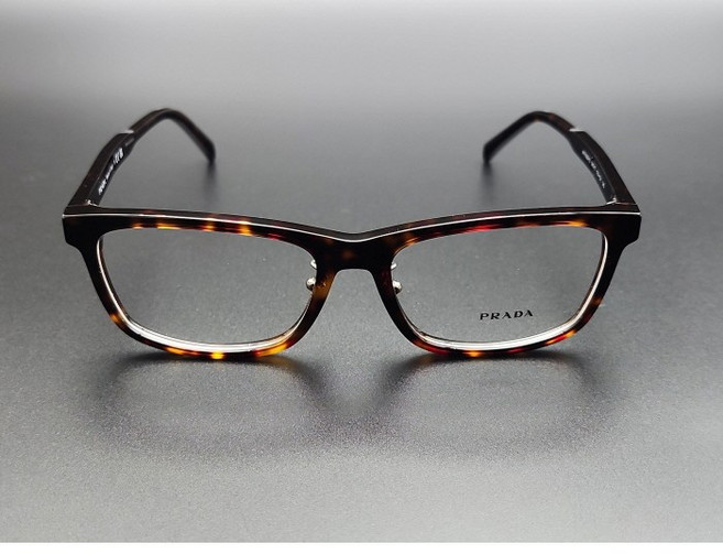 프라다 명품 아이웨어 긱시크 스타일 뿔테 안경 VPR B08-D 호피