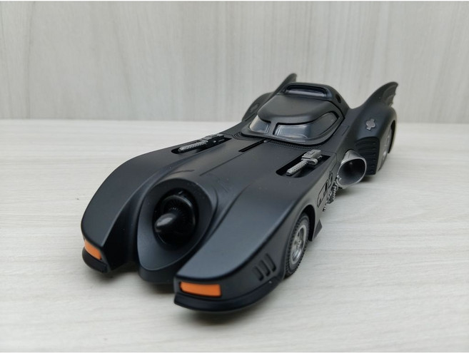 宅米吉 1:32 蝙蝠俠 模型車 黑色 合金 聲光車, 1個