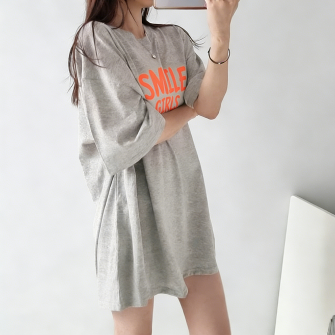 아이웬티 빅사이즈루즈핏 스마일걸 프린팅 하프반팔 여 순면 날씬해 보이는 하의 실종풍 반팔 티셔츠