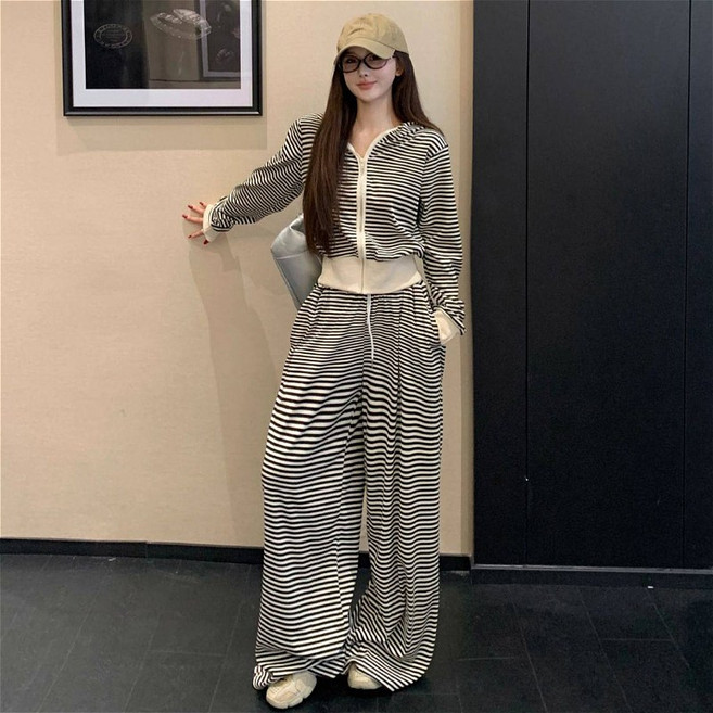SAHINER 여성 스트라이프 후드 집업 크롭 가디건 와이드 팬츠 세트 봄가을 BTZ17