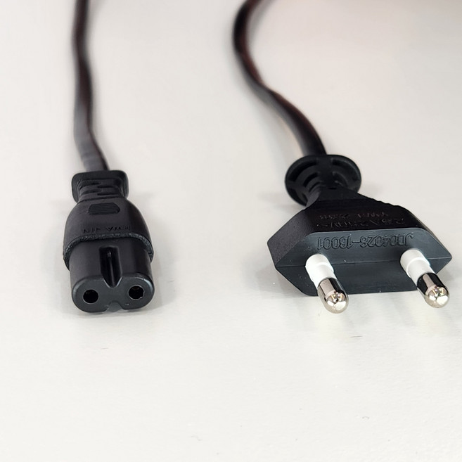 KC인증 국내생산 2구 8자 전원케이블 / 삼성 엘지 LG 해외 직구 수입 가전제품 TV 공기청정기 AC220V 전원 연결 코드 케이블 선 1.5M 3M, 1개
