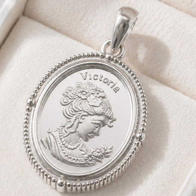 코코날다 순은 펜던트 코인 로얄 Victoria 여왕 메달 925silver 무도금 유럽감성 태그 참 목걸이 팬던트 매달