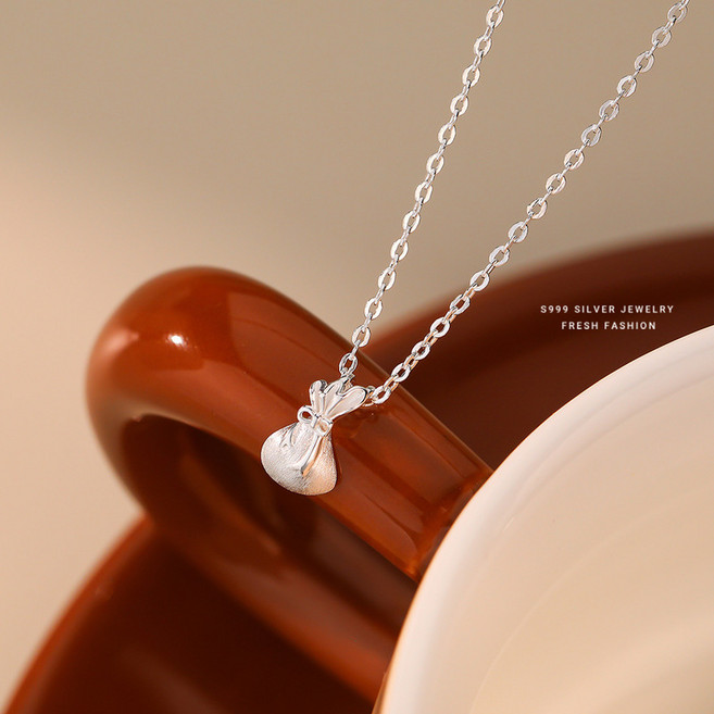 투니스 S999실버 스몰 럭키백 목걸이