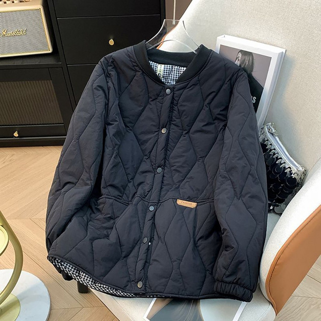 ROYALBELLE 여성 빅사이즈 퀼팅 라운드넥 경량 패딩 점퍼 포근한 겨울 자켓 K0102320