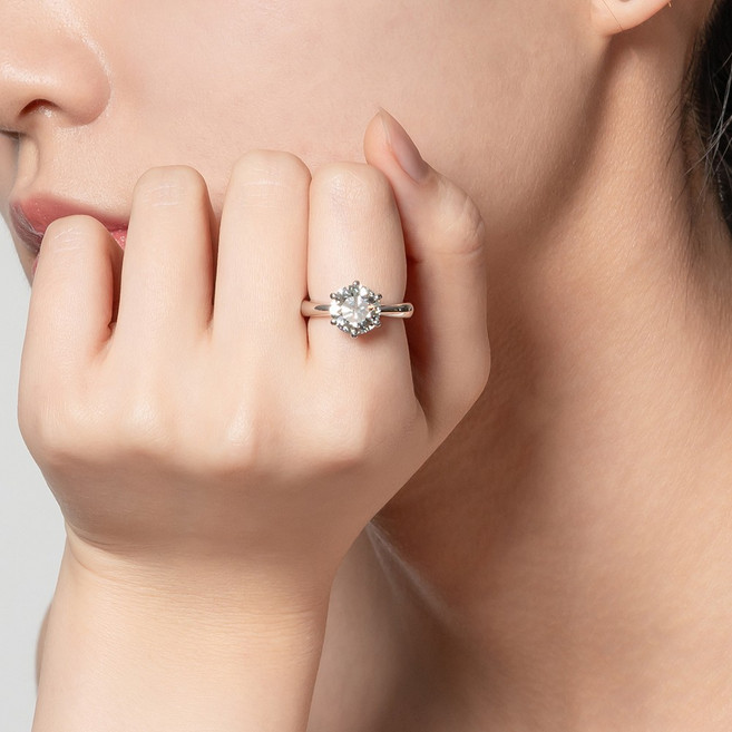 로이드 [DN] DIAMOND 3캐럿 18K GOLD 반지 LRD23052D