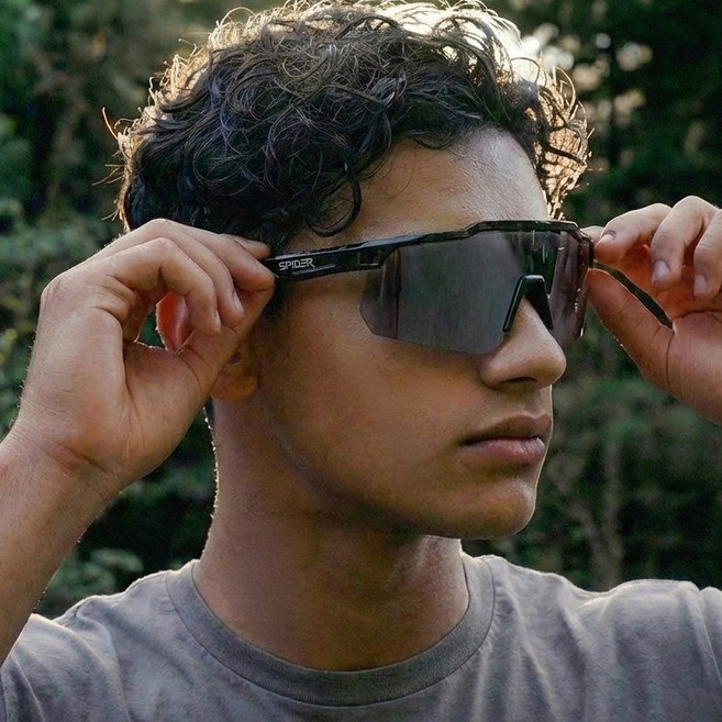 자전거고글 스포츠 변색 선글라스 러닝 라이딩 미러 편광 스파이더몬스터 노바