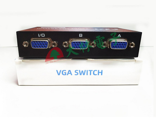 大林電子 15P2切 高畫質VGA切換器 VGA-15-2, 1個, Black