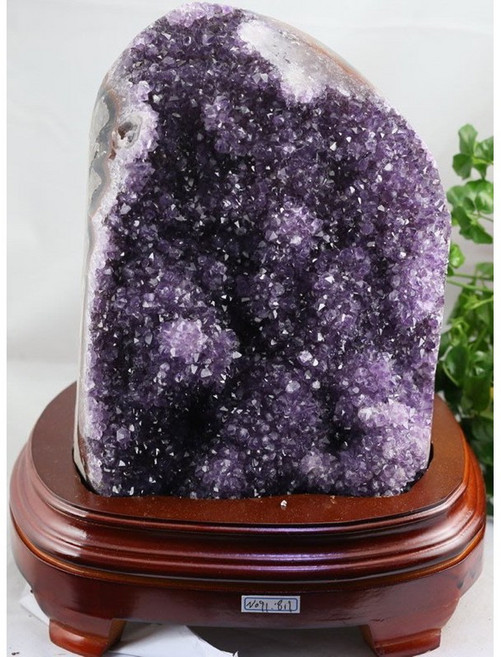 烏拉圭紫晶鎮 紫晶洞擺件 8.1公斤 紫色 寬17x高30公分 含底座 居家能量, 紫
