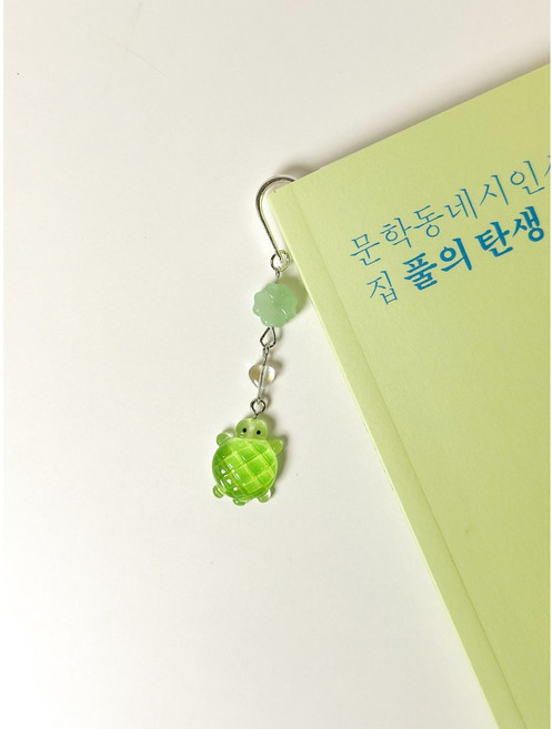 엘에떼 행운 거북이 비즈책갈피 북마크 독서용품 끈갈피, 1개, 연두